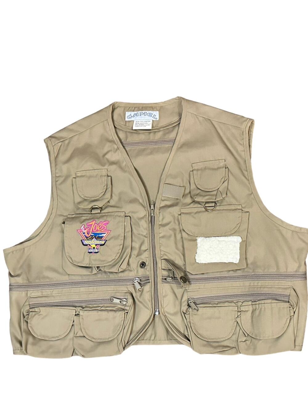 Camel ”Joes Fish and Game Club” Large khaki Outdoorsman Zip Mens Vest